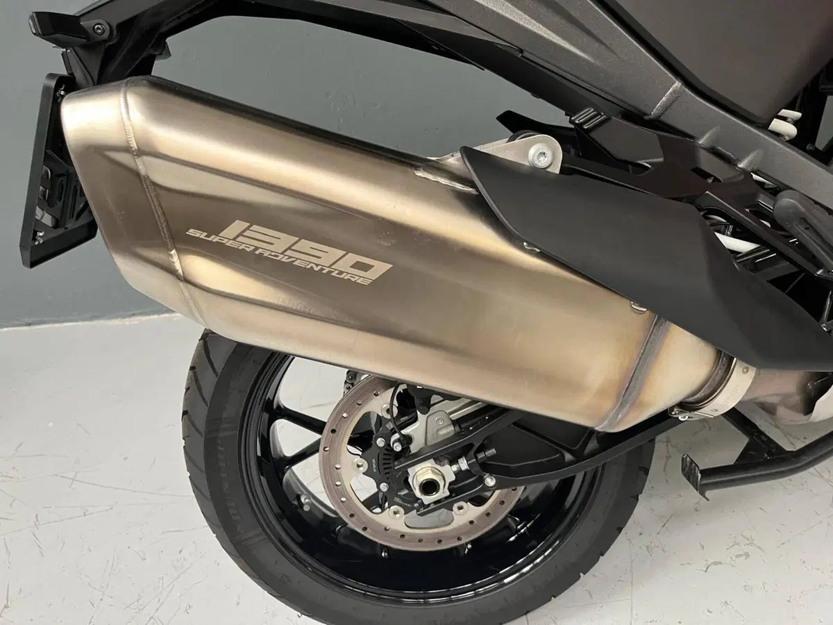 KTM 1390 Super Adventure S EVO (2026) (12)