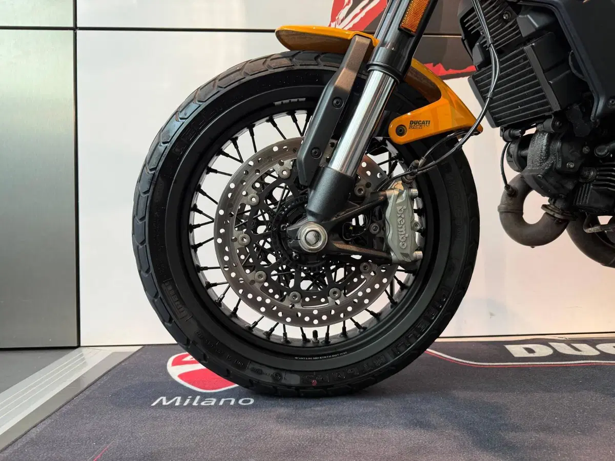 Ducati Scrambler 1100 Tribute Pro (2022 - 24) (13)