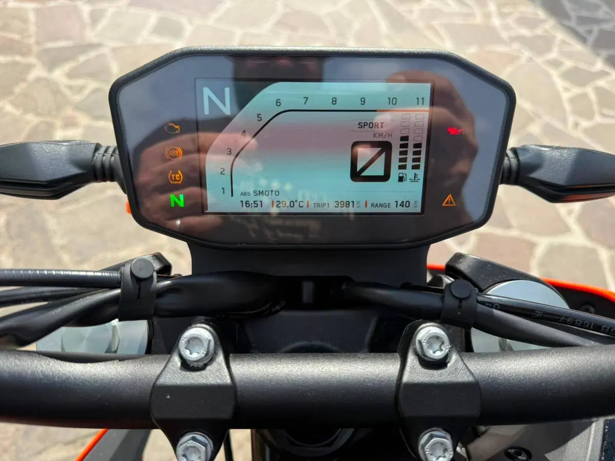 KTM 790 Duke L (2023 - 24) (7)