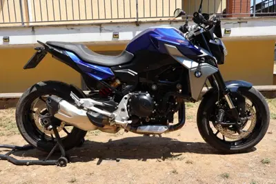Bmw F 900 R (2021 - 24) usata