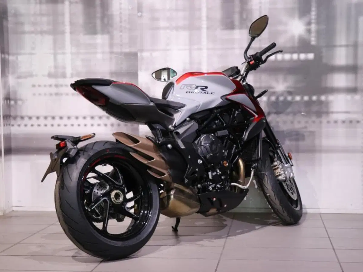 MV Agusta Brutale 800 RR (2021 - 25) (8)