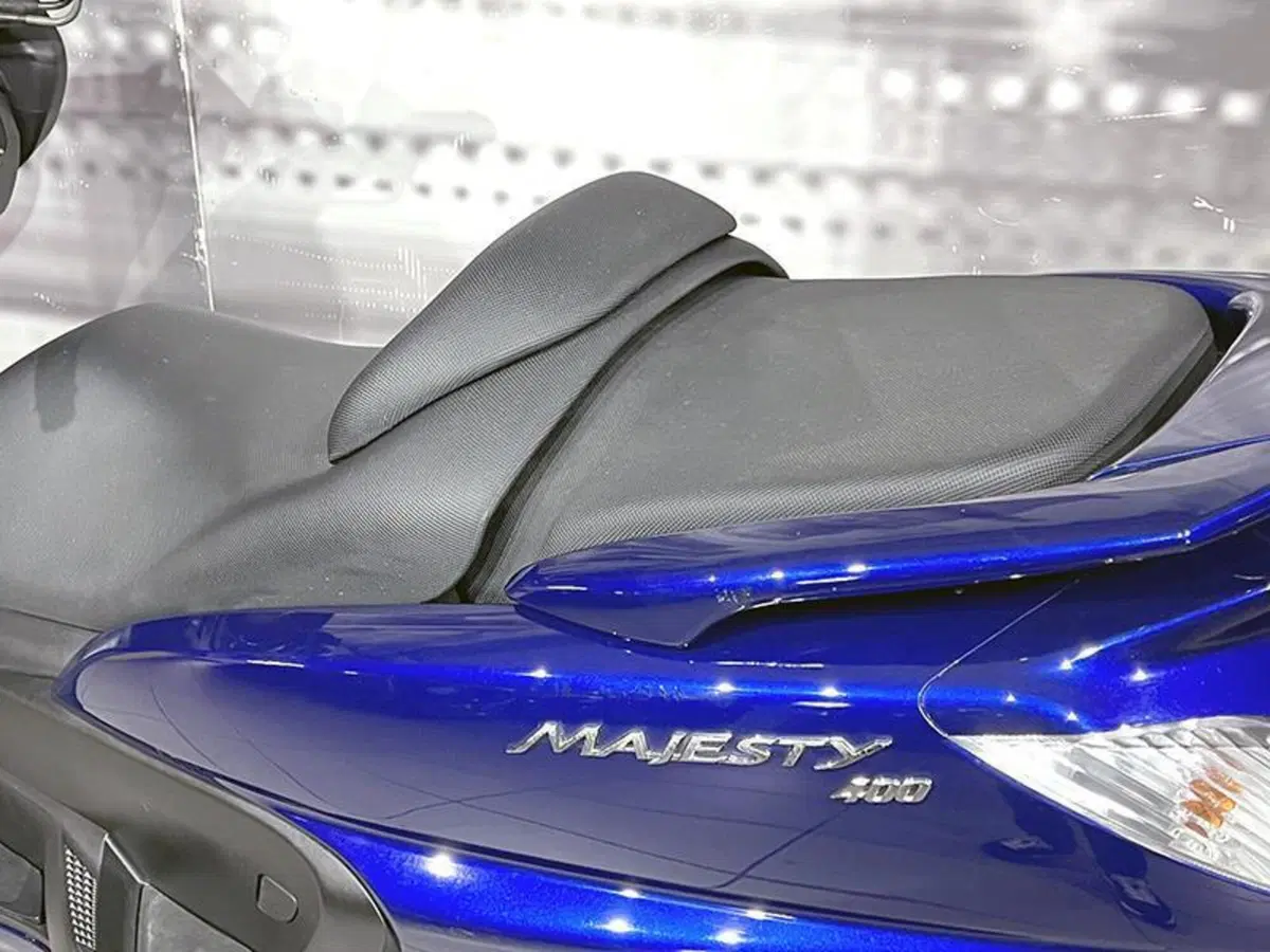 Yamaha Majesty 400 (2004 - 08) (4)