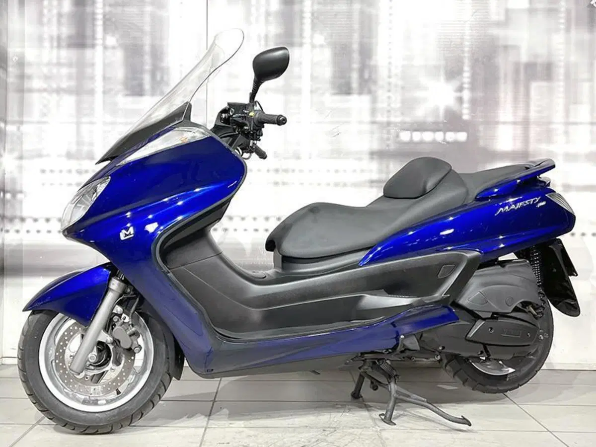 Yamaha Majesty 400 (2004 - 08) (6)