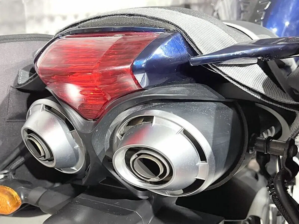 Yamaha FZ6 S2 (2007 - 11) (4)