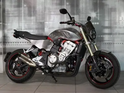 Honda Hornet 900 usata