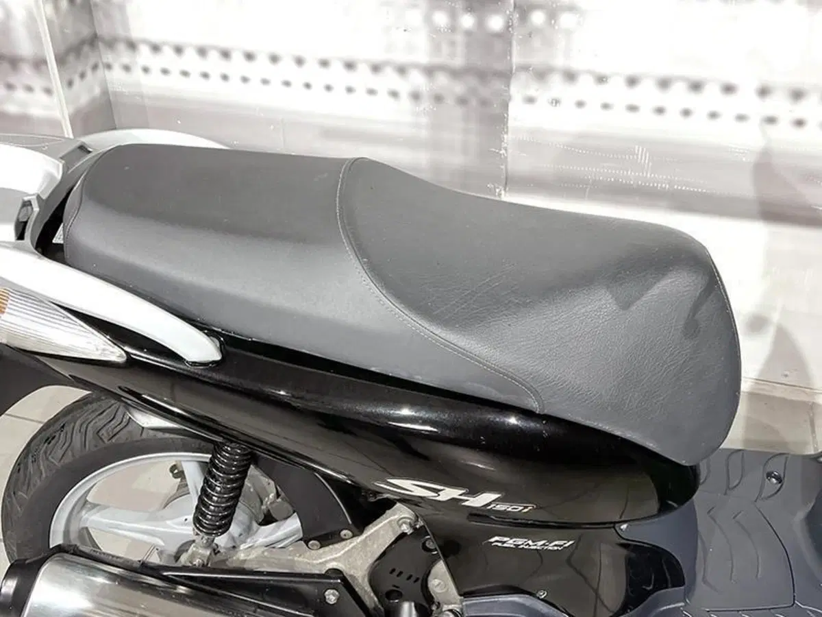 Honda SH 150i (2005 - 08) (5)