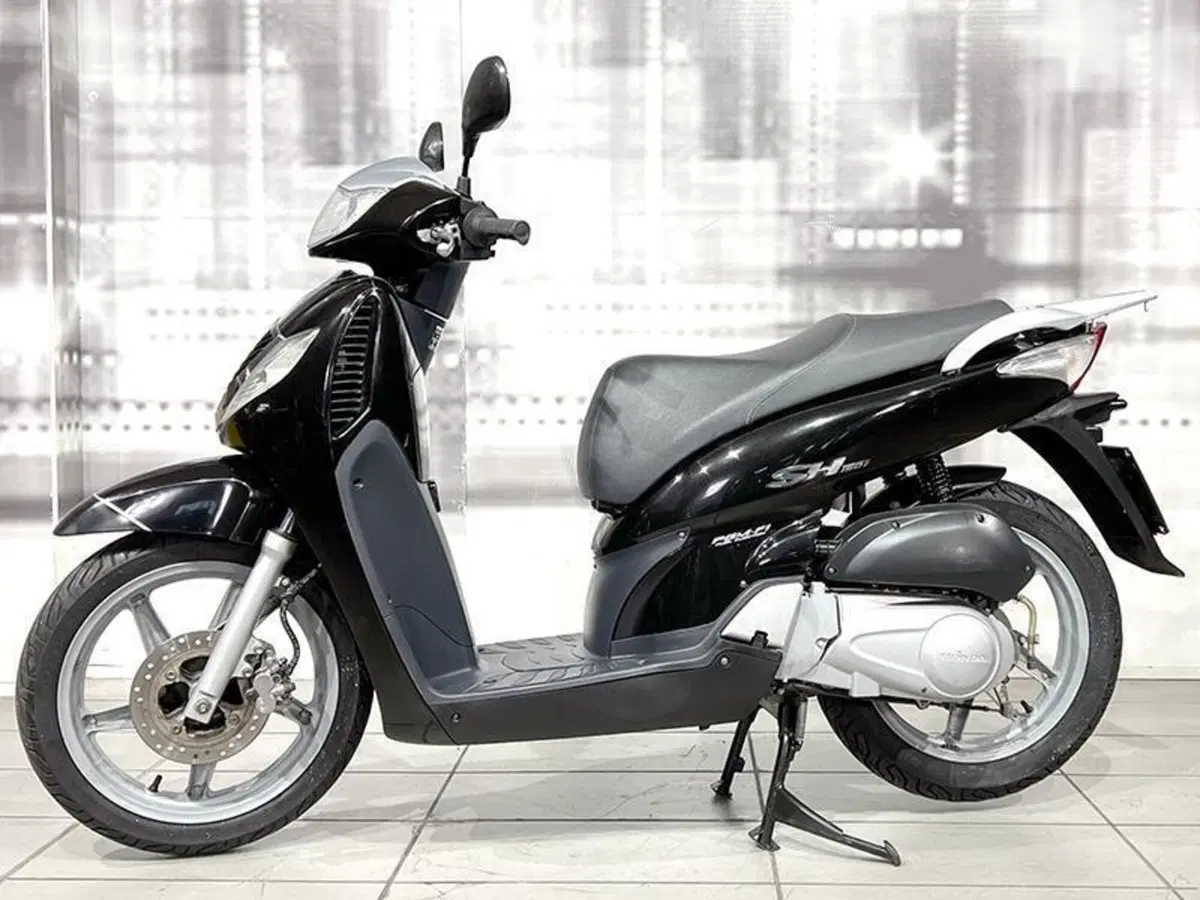 Honda SH 150i (2005 - 08) (7)