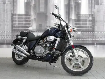 Honda VF 750 C (1985 - 01) usata