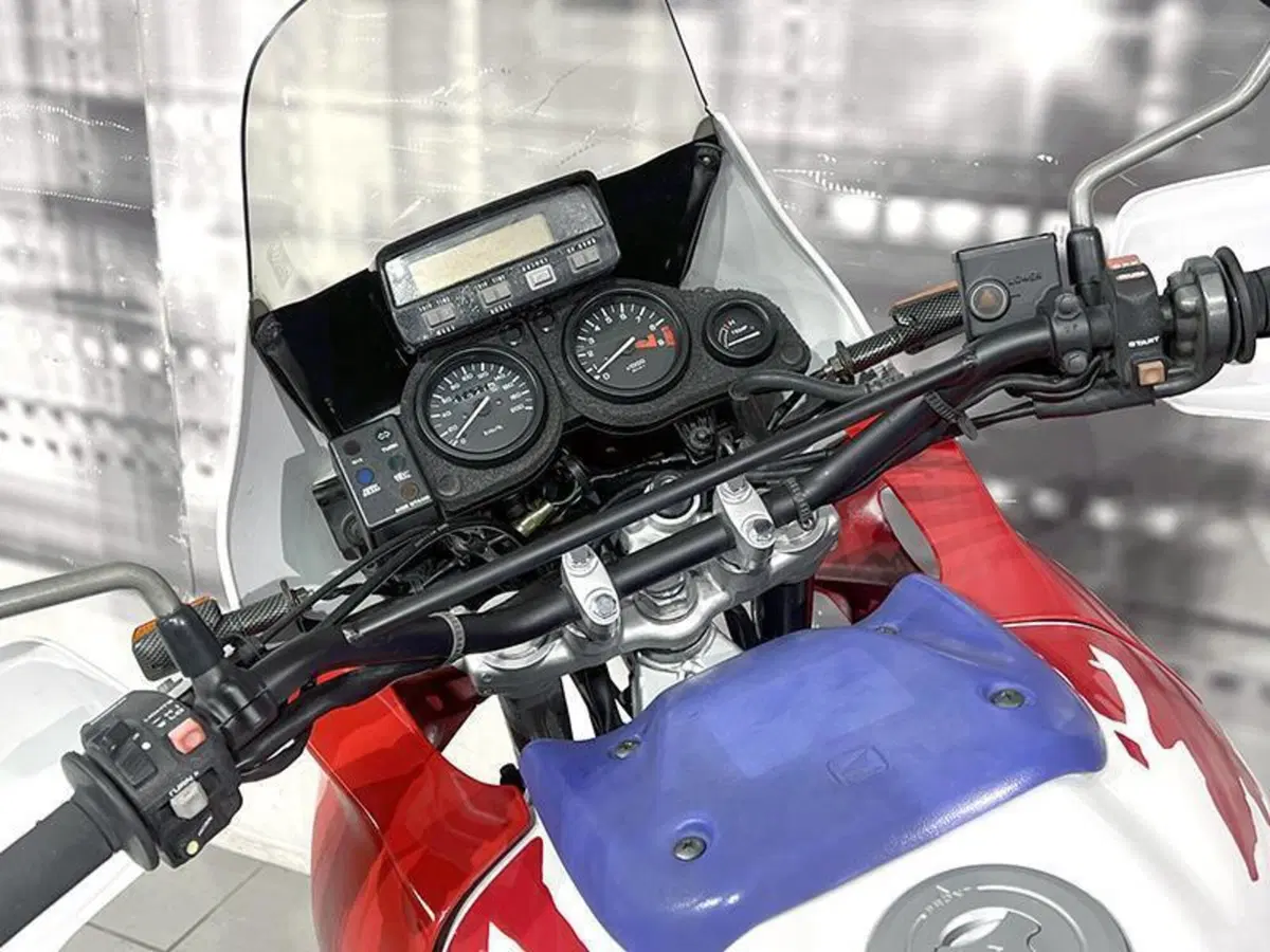 Honda Africa Twin XRV 750 (1993 - 95) (6)