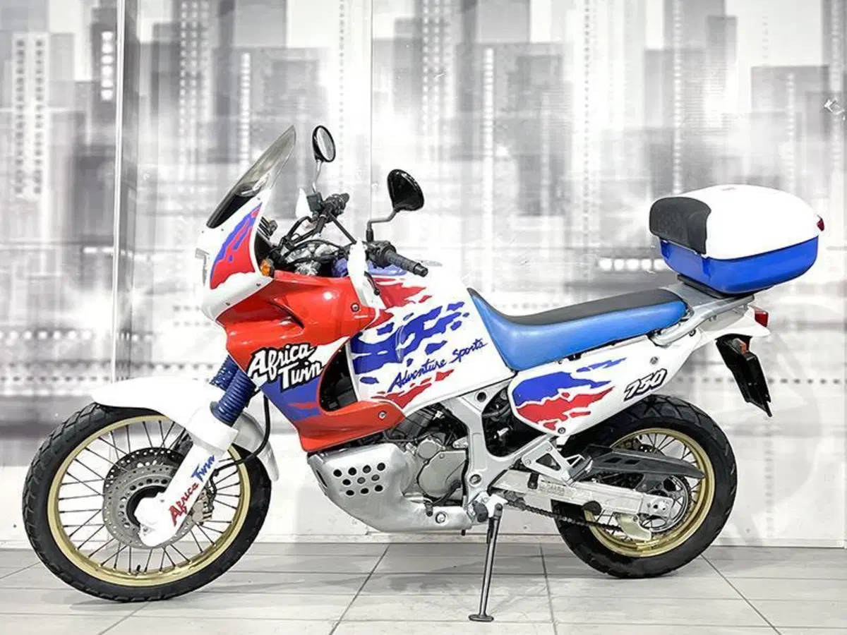 Honda Africa Twin XRV 750 (1993 - 95) (7)
