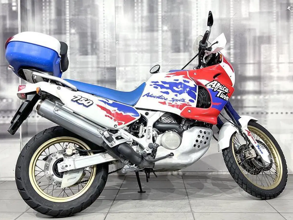 Honda Africa Twin XRV 750 (1993 - 95) (8)
