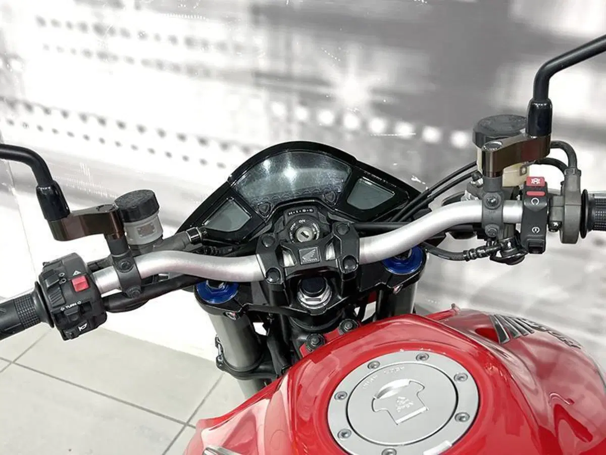 Honda CB 1000 R ABS (2011 - 17) (6)