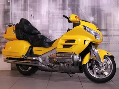 Honda GL 1800 Gold Wing (2000 - 05) usata