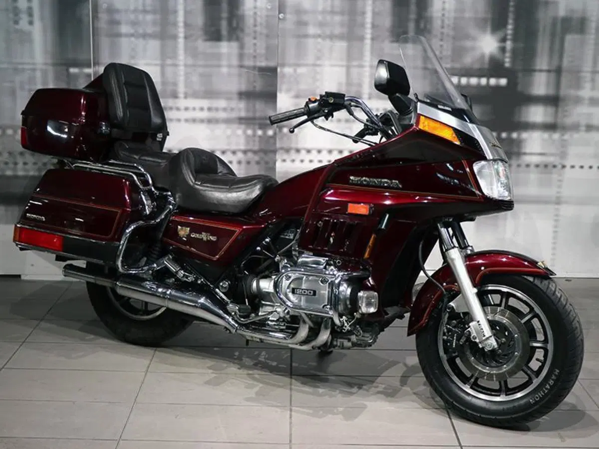 Honda GL 1200 Gold wing