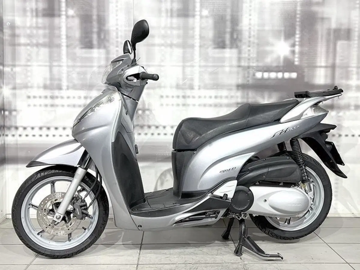 Honda SH 300 i (2006 - 10) (7)