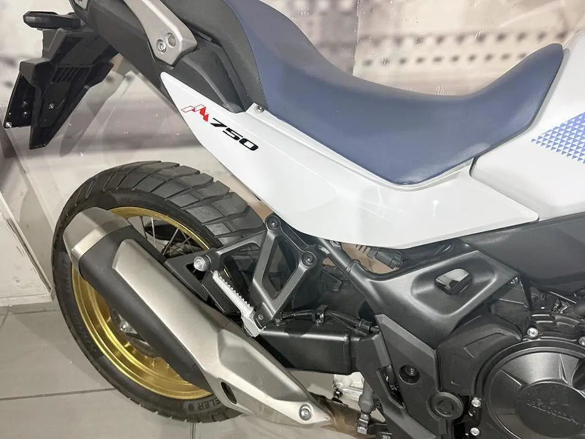 Honda Transalp XL750 (2023 - 24) (5)