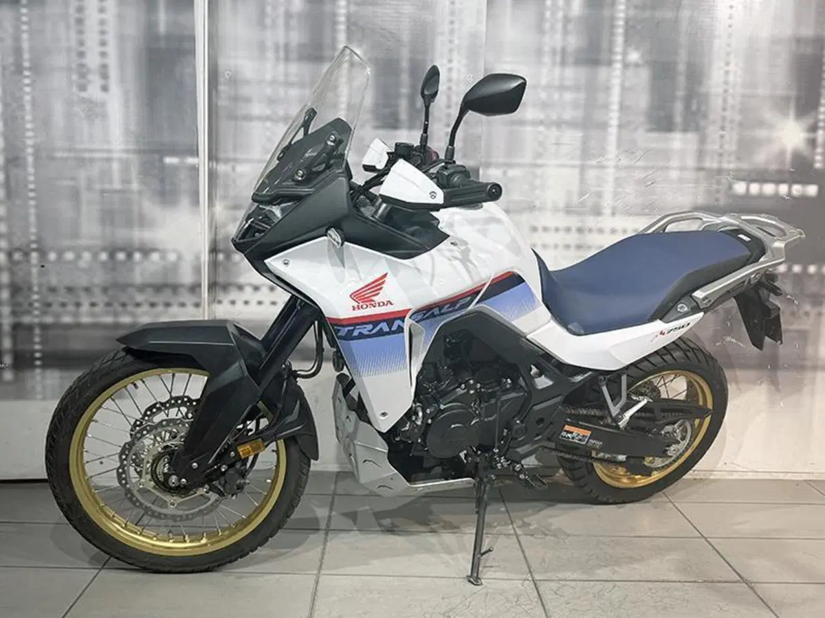 Honda Transalp XL750 (2023 - 24) (7)
