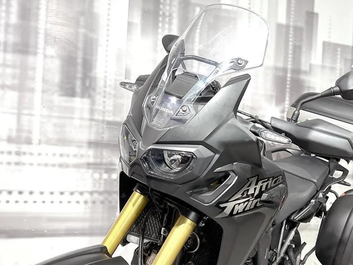 Honda Africa Twin CRF 1000L (2016 - 17) (8)