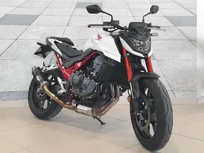 Honda CB 750 Hornet (2025) usata