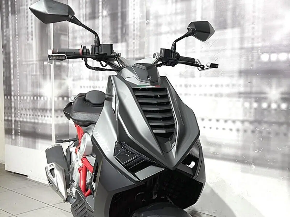 Italjet Moto Dragster 200 (2022 - 24) (9)