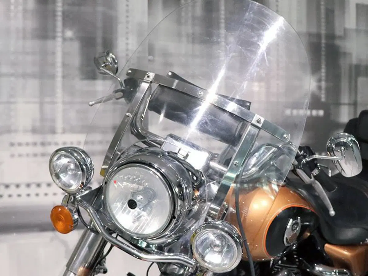Harley-Davidson 1584 Road King (2006 - 07) - FLHR (3)