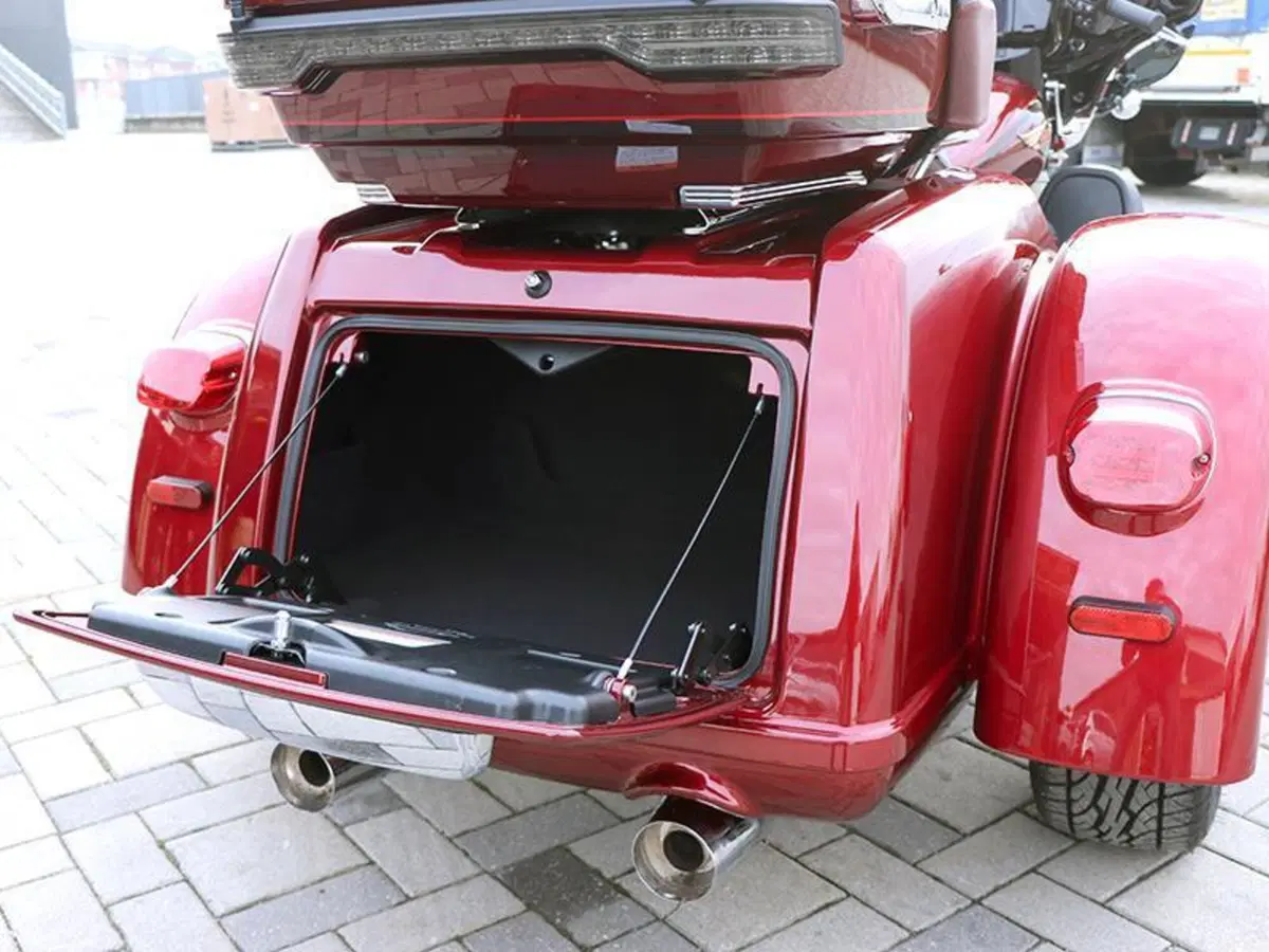 Harley-Davidson Tri Glide Ultra (2021 - 26) (3)