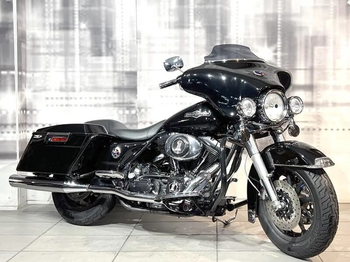 Harley-Davidson 1450 Electra Glide Standard (1999 - 00) - FLHT