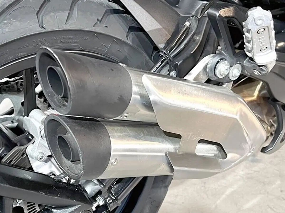 Benelli 502 C (2019 - 20) (3)