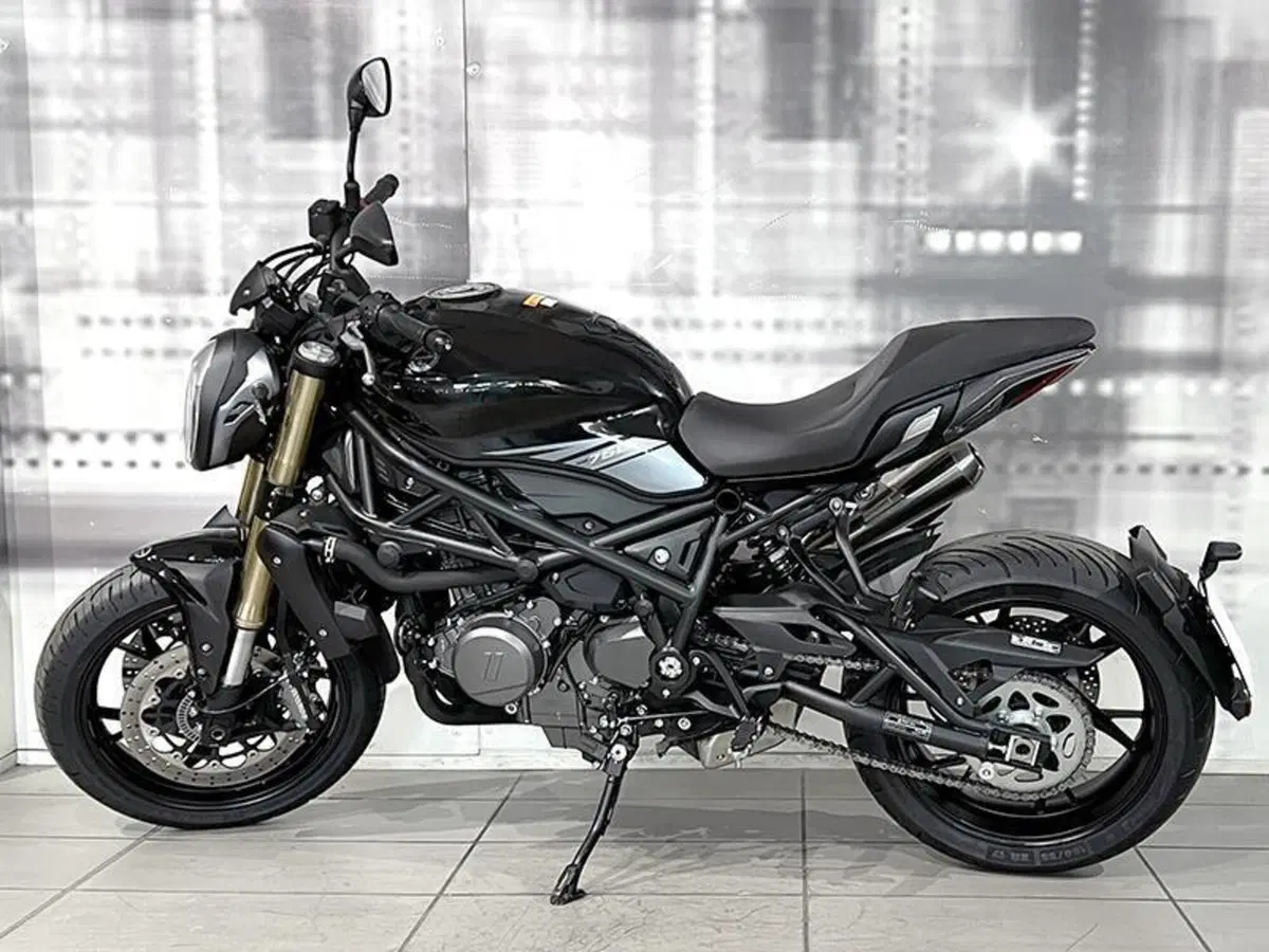 Benelli 752 S (2019 - 20) (2)