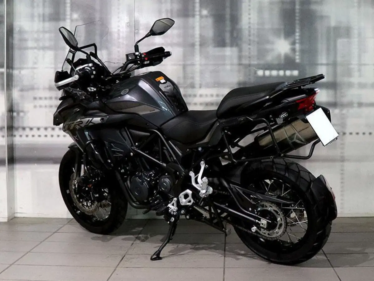Benelli TRK 502 (2021 - 25) (2)