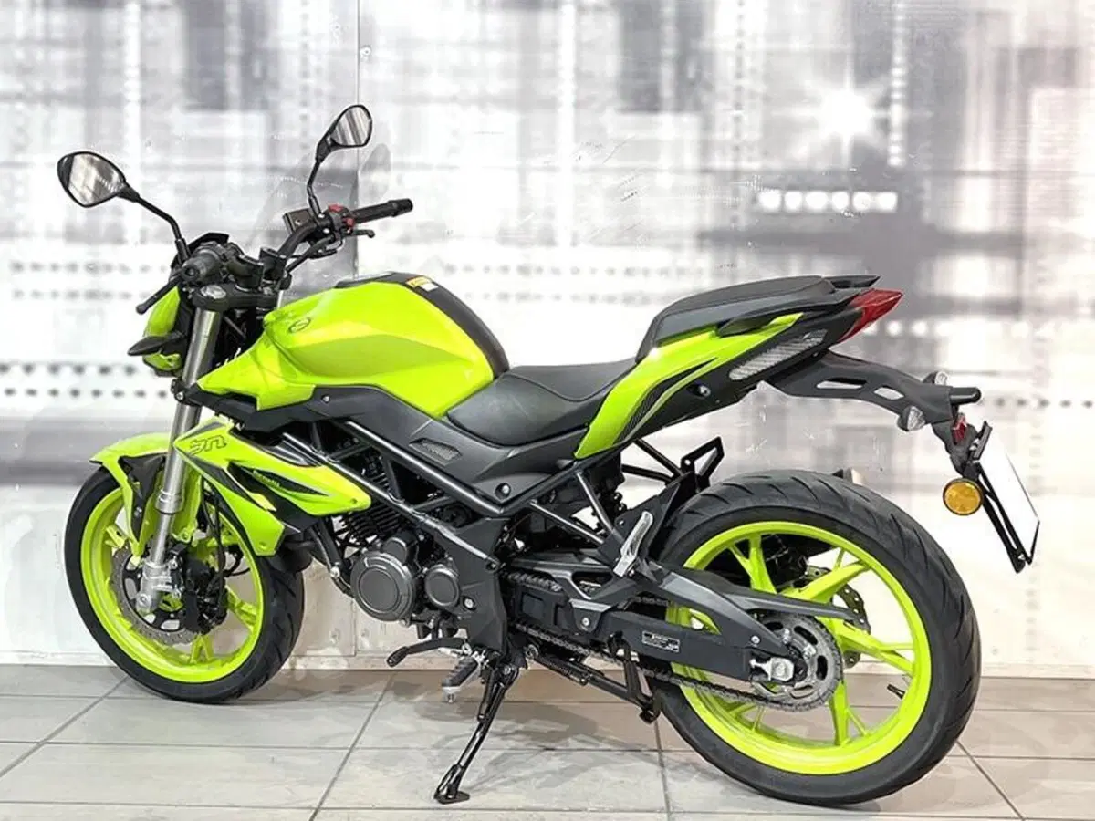 Benelli BN 125 (2021 - 25) (2)