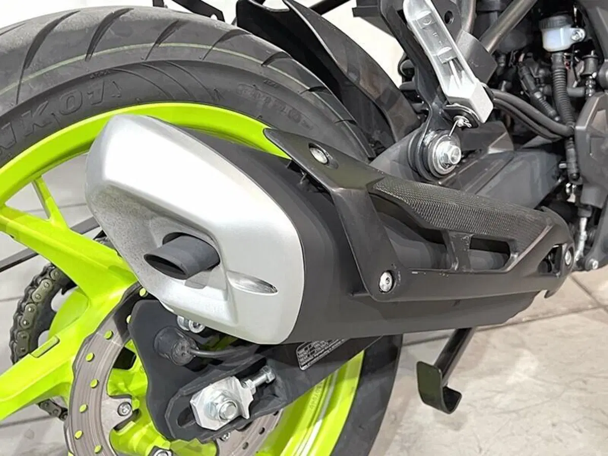 Benelli BN 125 (2021 - 25) (3)