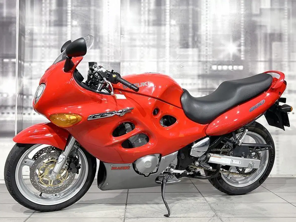 Suzuki GSX 600 F (1998- 05) (7)