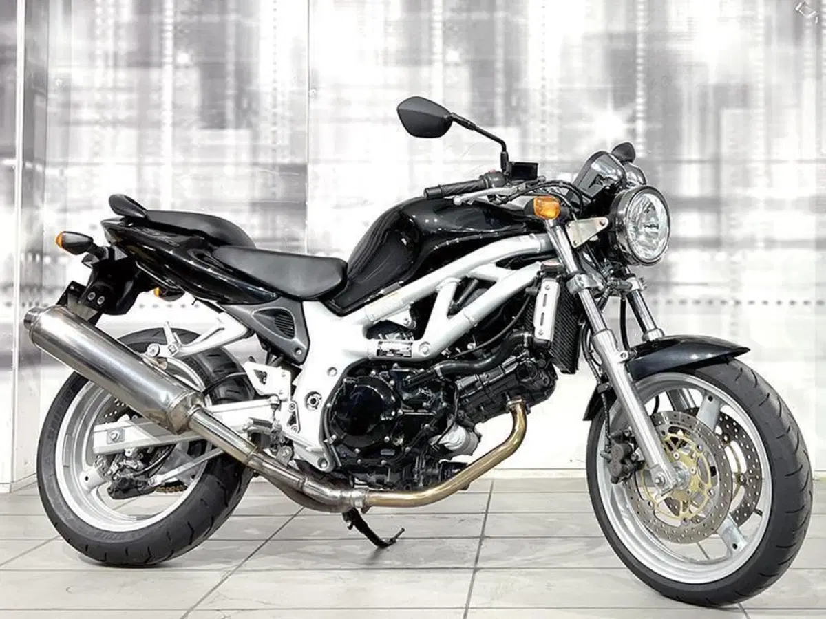 Suzuki SV 650 (1999 - 02)