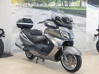 Suzuki Burgman AN 650 Executive ABS (2006 - 12) usata