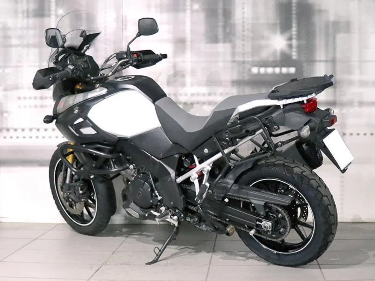Suzuki V-Strom 1000 ABS (2014 - 17) (2)