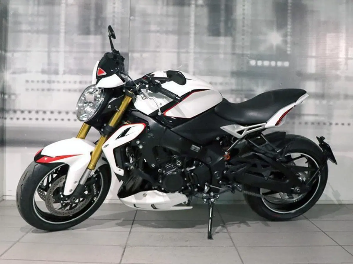 Suzuki GSX-R1000 (2012 - 15) (7)