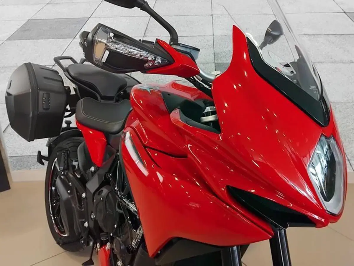 MV Agusta Turismo Veloce 800 Rosso (2021 - 23) (7)