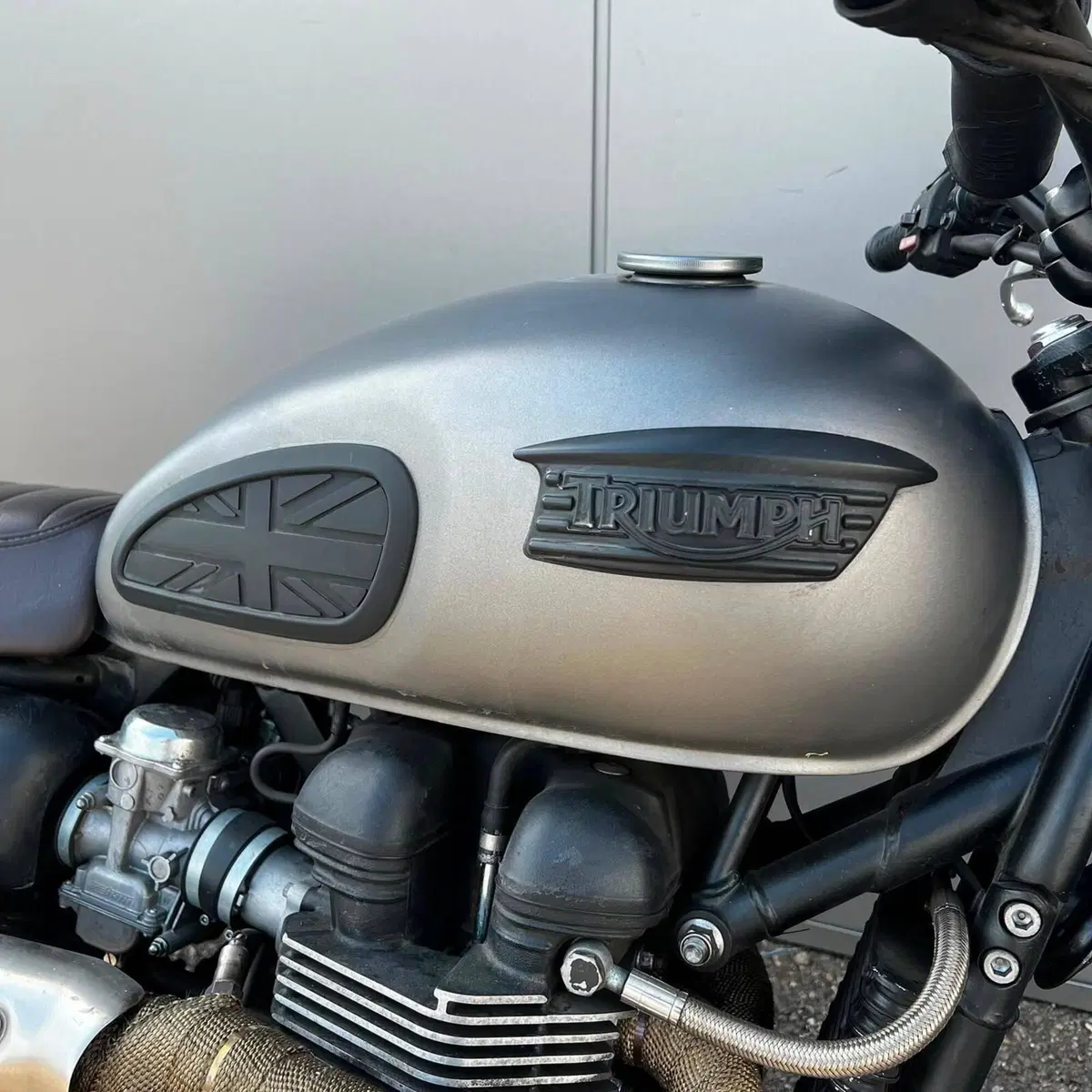 Triumph Scrambler (2006 - 17) (4)