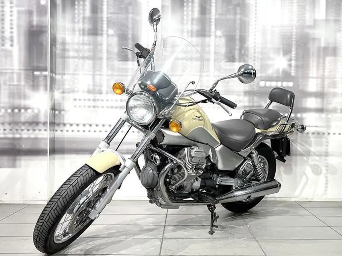 Moto Guzzi Nevada 750 Club (2002 - 06) (7)