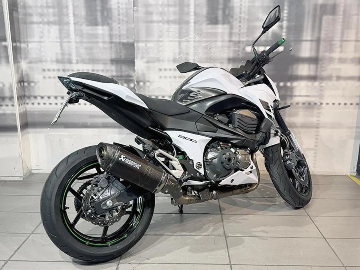 Kawasaki Z 800 ABS (2012 - 16) (6)