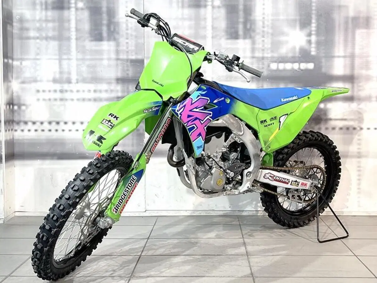 Kawasaki KX250 (2025) (7)