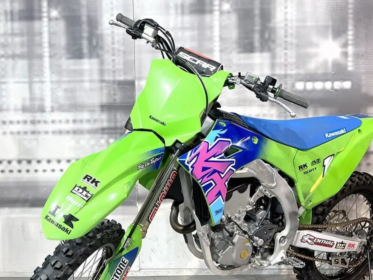 Kawasaki KX250 (2025) (9)