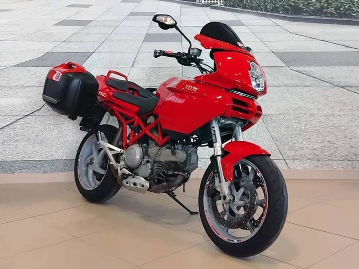 Ducati Multistrada 1000 DS (2003 - 06)