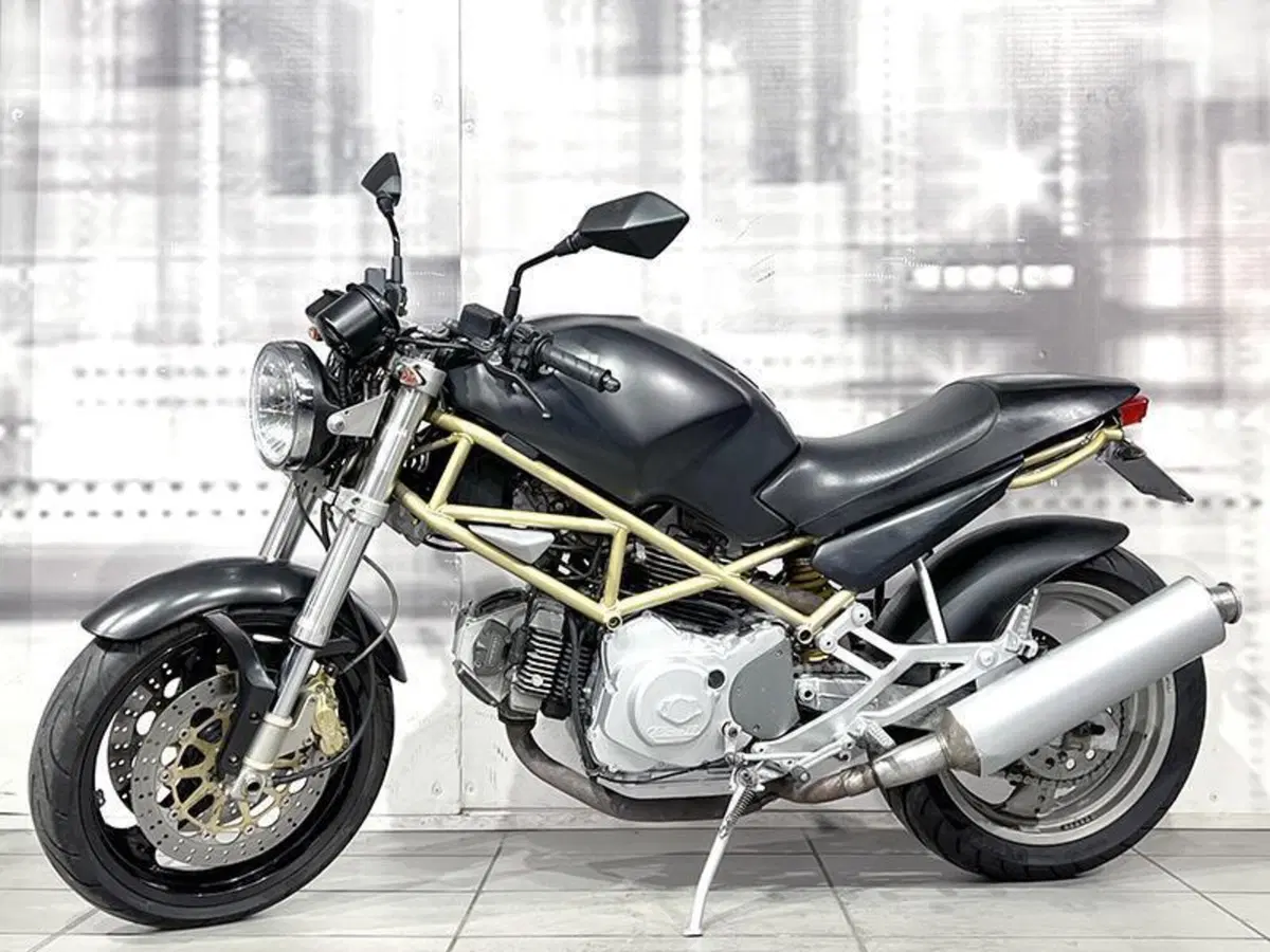 Ducati Monster 600 (1994 - 02) (7)