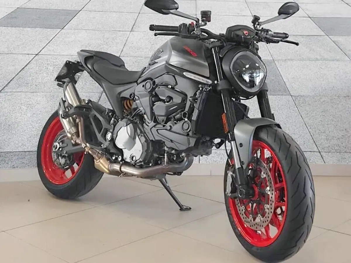 Ducati Monster 937 (2021 - 25)