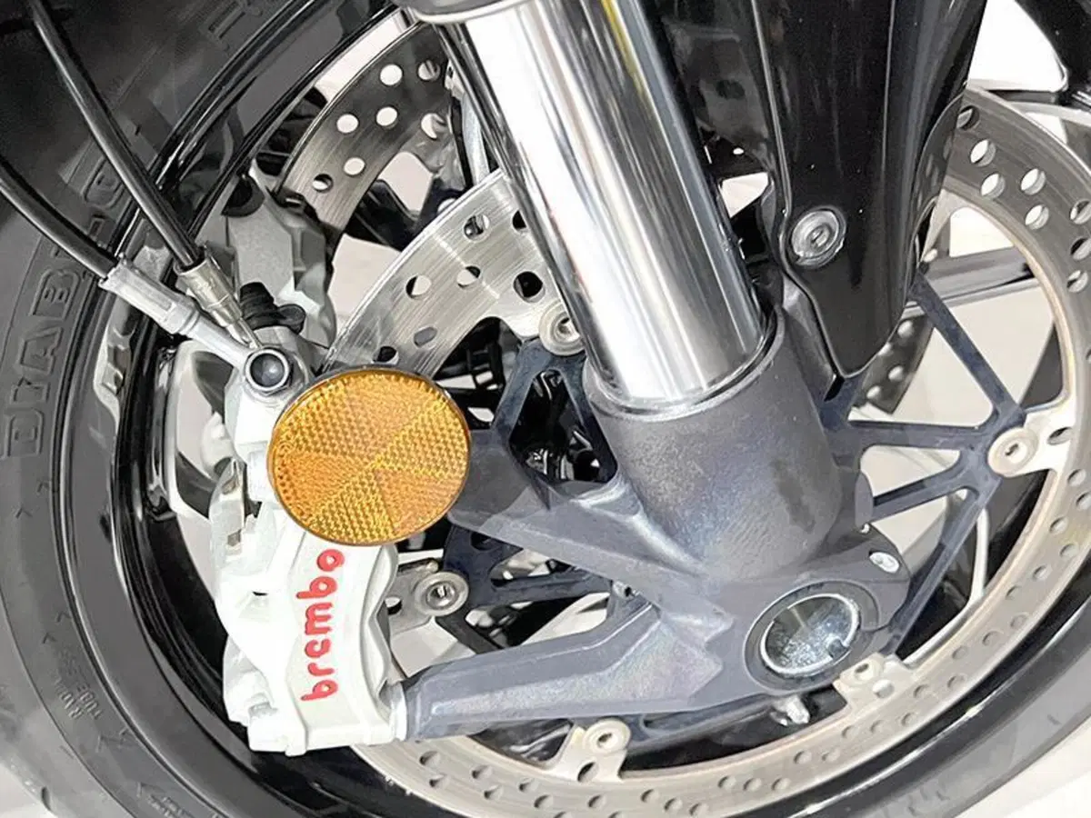 Ducati Diavel V4 (2023 - 26) (4)