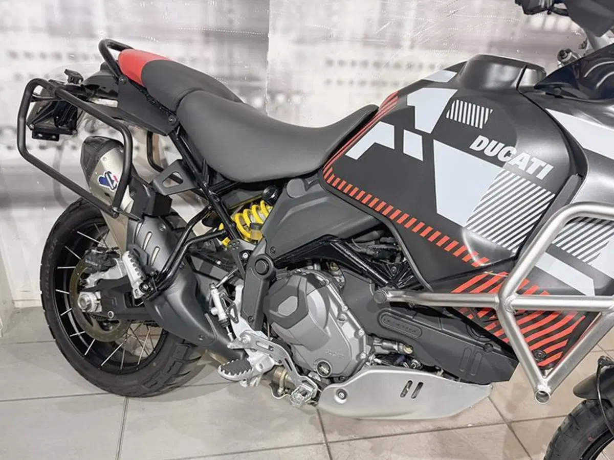 Ducati DesertX (2022 - 25) (4)