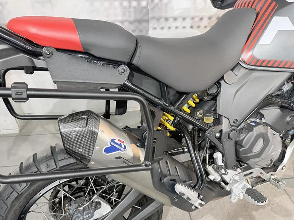 Ducati DesertX (2022 - 25) (5)