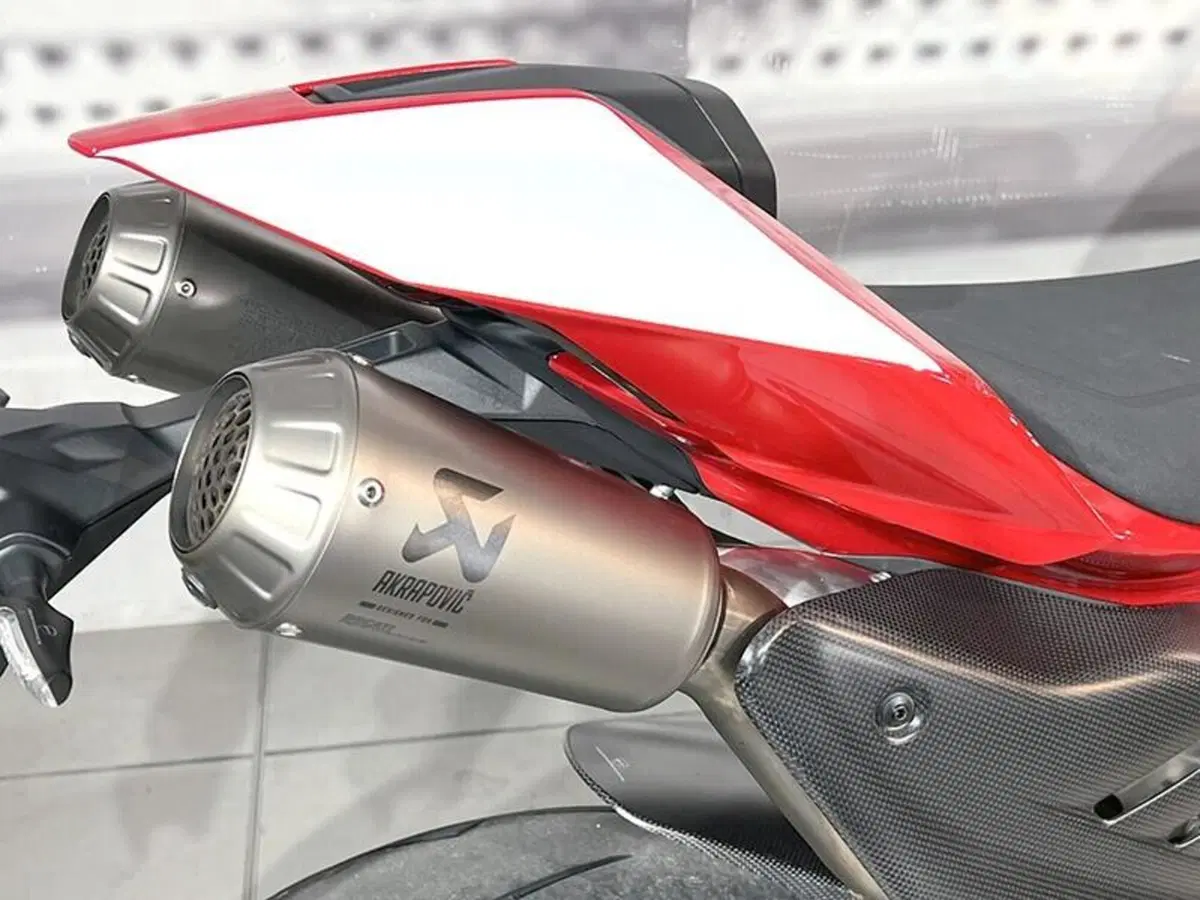 Ducati Panigale V4 S (2025 - 26) (4)